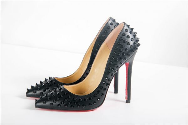 Follies spikes black sales